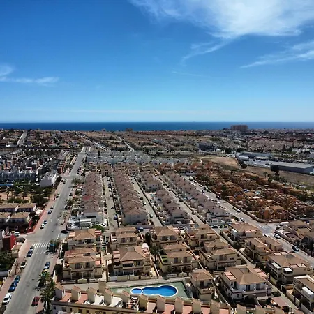 别墅 Vrijstaande Casa Oeste *