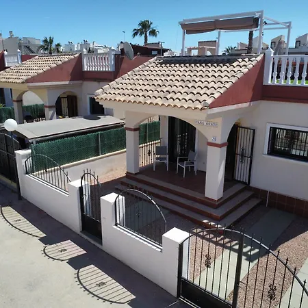 别墅 Vrijstaande Casa Oeste *